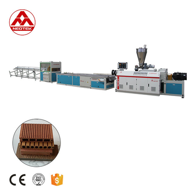 132 1 スクロール L/D比 PP PEベース WPC プラスチック加工用エクストルーションライン
