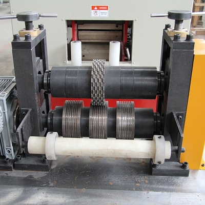 250kW パワー 粒子 屋根タイル PVC プロフィールシート エクストルーションライン プラスチック ツインスクリュー 機械