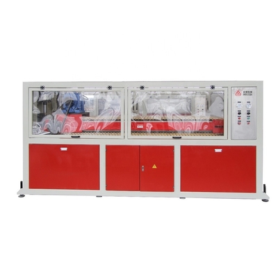 380V 50hz ツインスクリューPVC粒子の挤出機 パーソナライズされたPVCシート生産