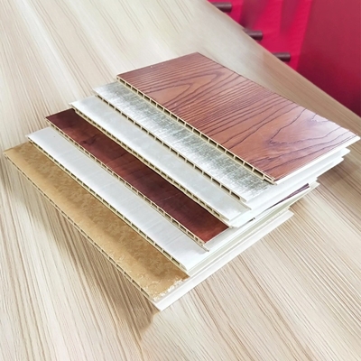 380V 50hz ツインスクリューPVC粒子の挤出機 パーソナライズされたPVCシート生産