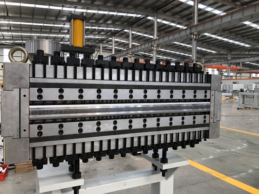 320kW パワー PC PP 高級技術付きホールシートエクストルーションライン