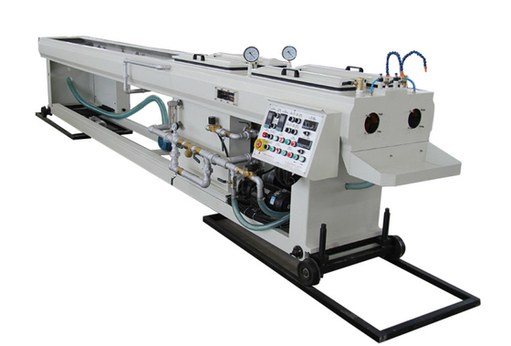 高級PE WPC PPRとフィラメントのための二重スクリュー85kW 50-160 PVCパイプエクストルーションライン